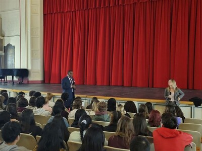 MCPO Conducts Bias and Cyber Bullying Presentation at Morristown High