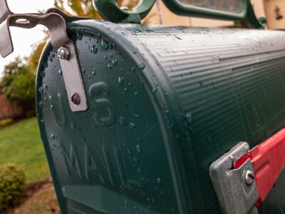 Two Charged in Armed Robbery of USPS Mail Carrier in Newark
