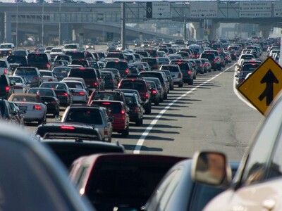 Disabled Truck & Construction Slow Traffic in Morris County